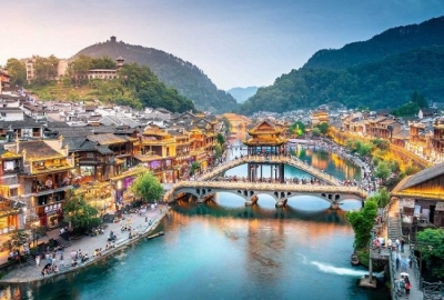 6N5Đ - TRƯƠNG GIA GIỚI - THIÊN MÔN SƠN - PHƯỢNG HOÀNG CỔ TRẤN - VƯỜN GẤU TRÚC