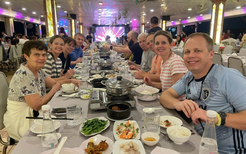 HÀNH TRÌNH KHÁM PHÁ 4 NGÀY 3 ĐÊM: THÀNH PHỐ HỒ CHÍ MÌNH - MIỀN TÂY SÔNG NƯỚC